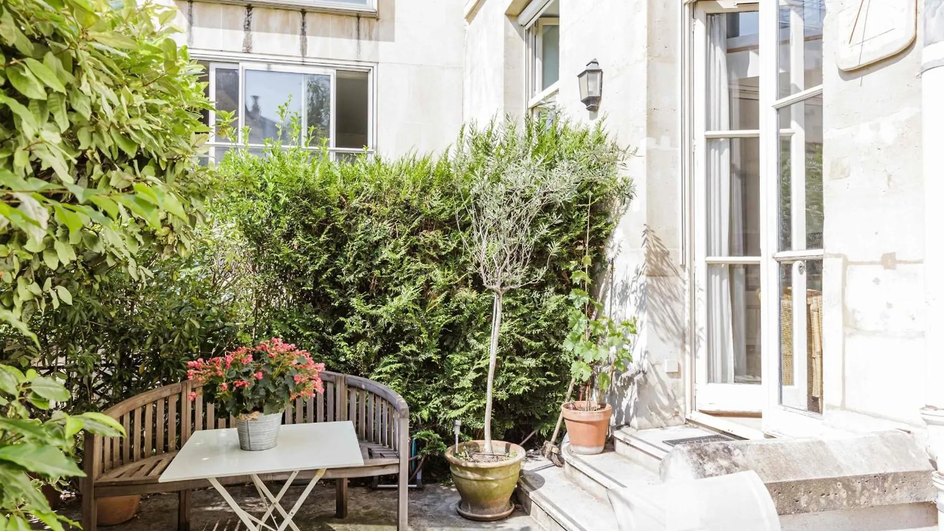 Appt With Garden Near Jardin Du Luxembourg
