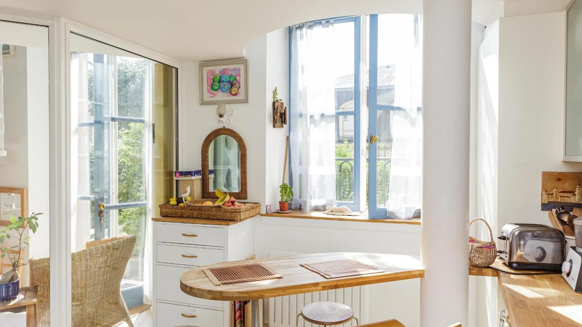 Appt With Garden Near Jardin Du Luxembourg Paris